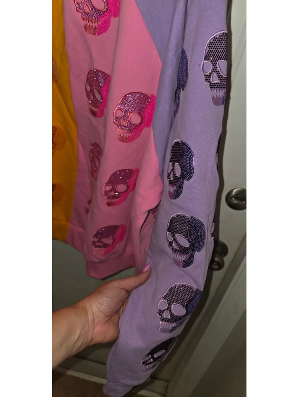 QUEEN OF SPARKLES COLORBLOCK MULTI SEQUIN SKULL SWEATSHIRT 2XL NWT - Picture 7 of 8